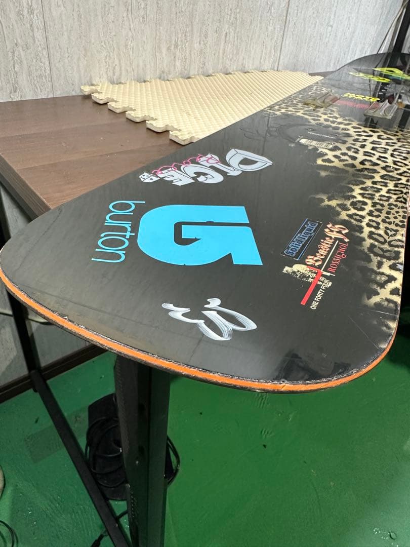 美品　即日発送　ロシニョール スノーボード　約143cm 板 ケース付