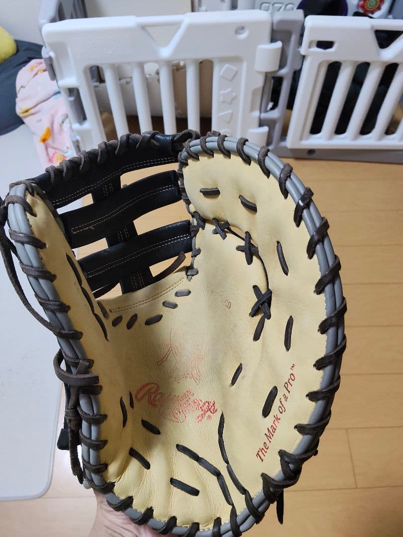 Rawlings 軟式用グローブ 黒/ベージュ ファーストミット