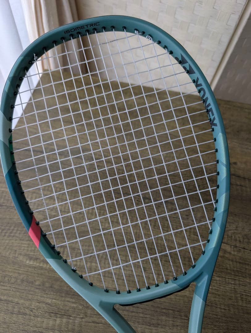 【美品】ヨネックス YONEX テニスラケット パーセプト 100L G2