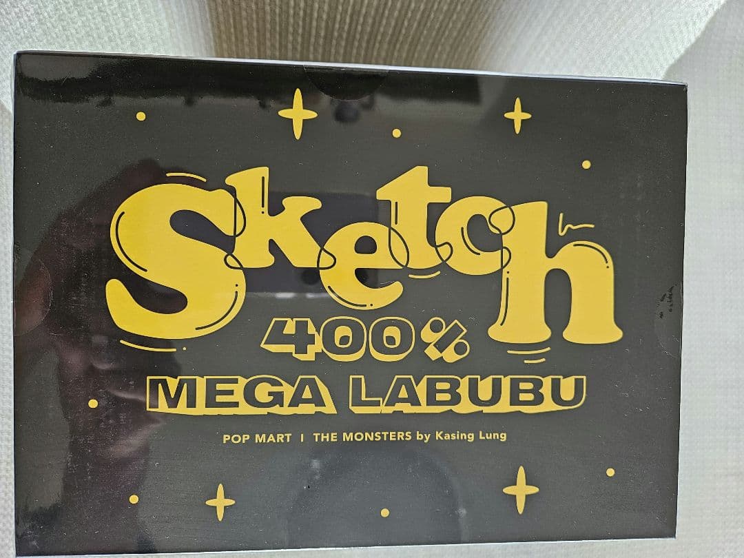 POP MART MEGA LABUBU 400% フィギュア