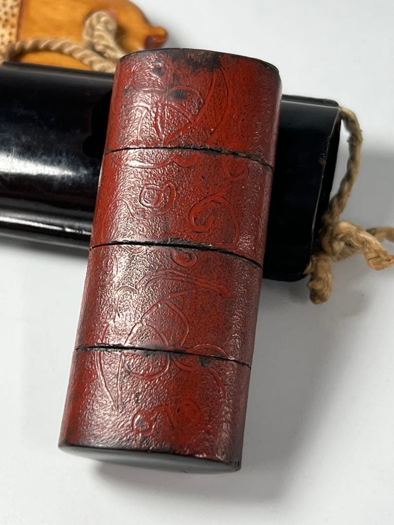 江戸時代　蒔絵印籠、根付　55g / M--22