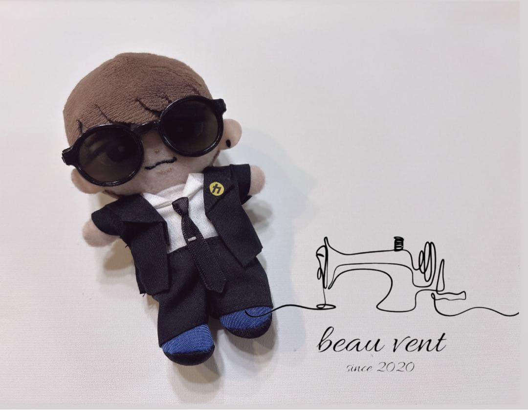 Man すのチル服　サングラス付き　カリスマックス