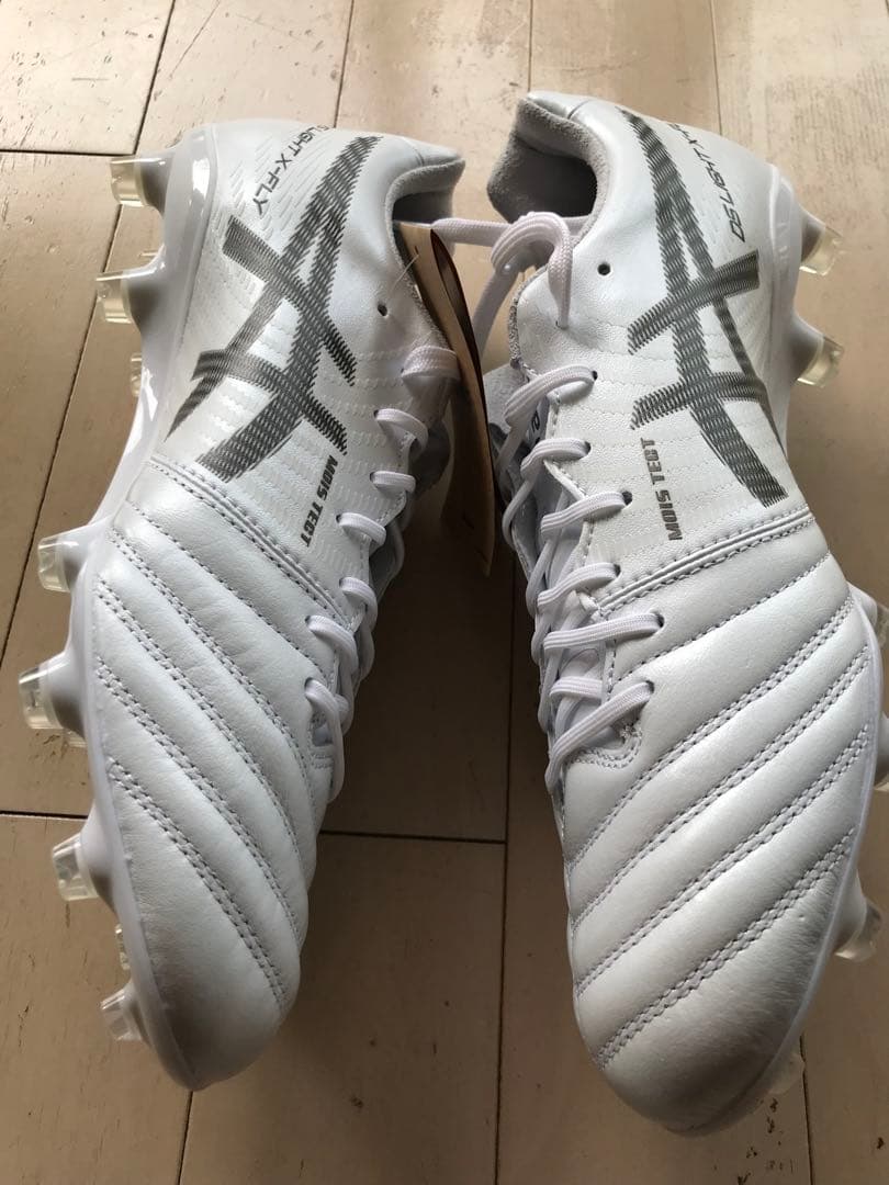 DSライトXフライプロ2 白×黒　26.5㎝　新品。