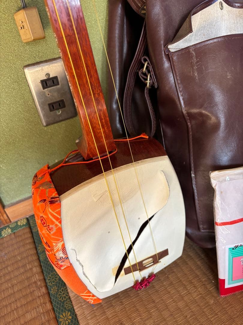 【yukinoji】三味線 本体＋バッグ付｜皮破れあり 現状品 練習用