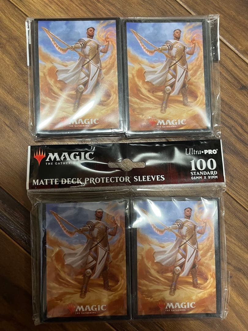 Magic The Gathering マットデッキプロテクター　合計700枚