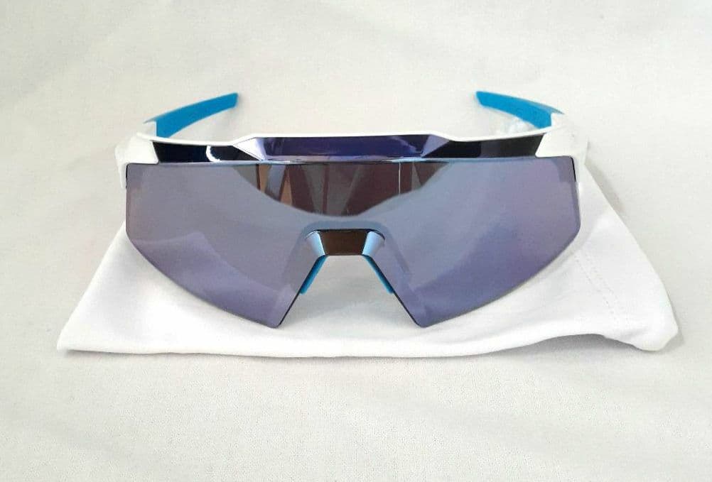 100% Aerocraft ホワイト ブルー ワンハンドレッド サングラス