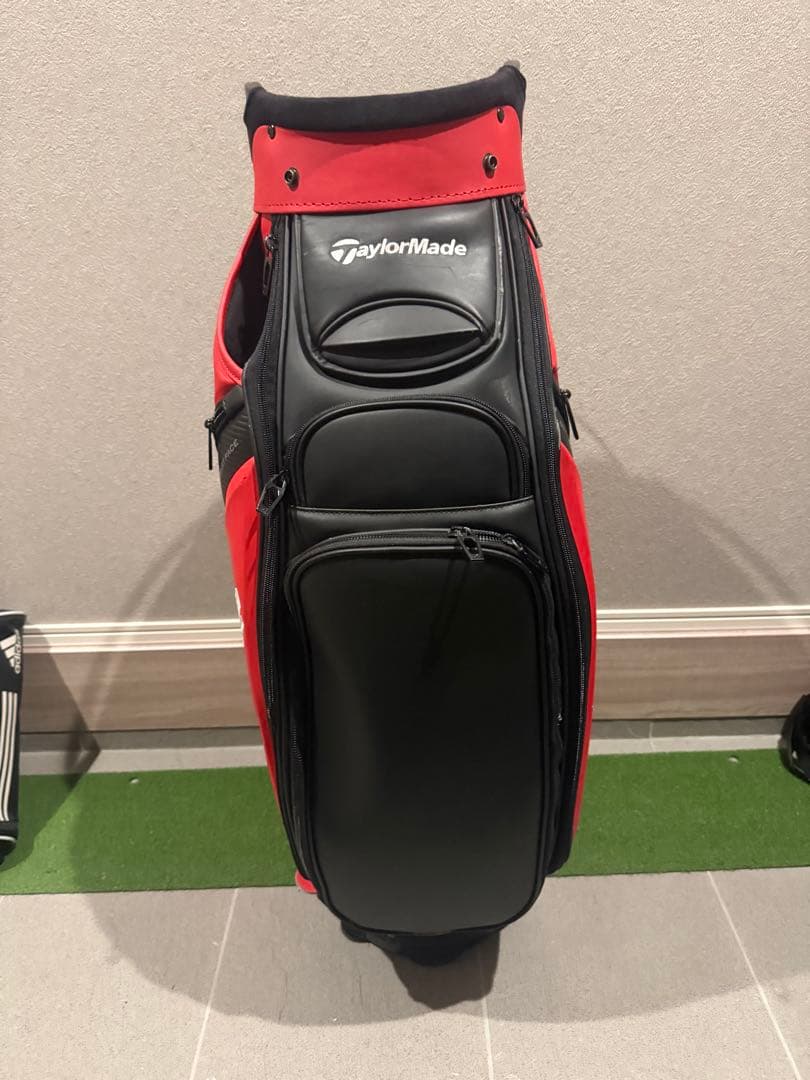 テーラーメイド　ツアーカートバッグ