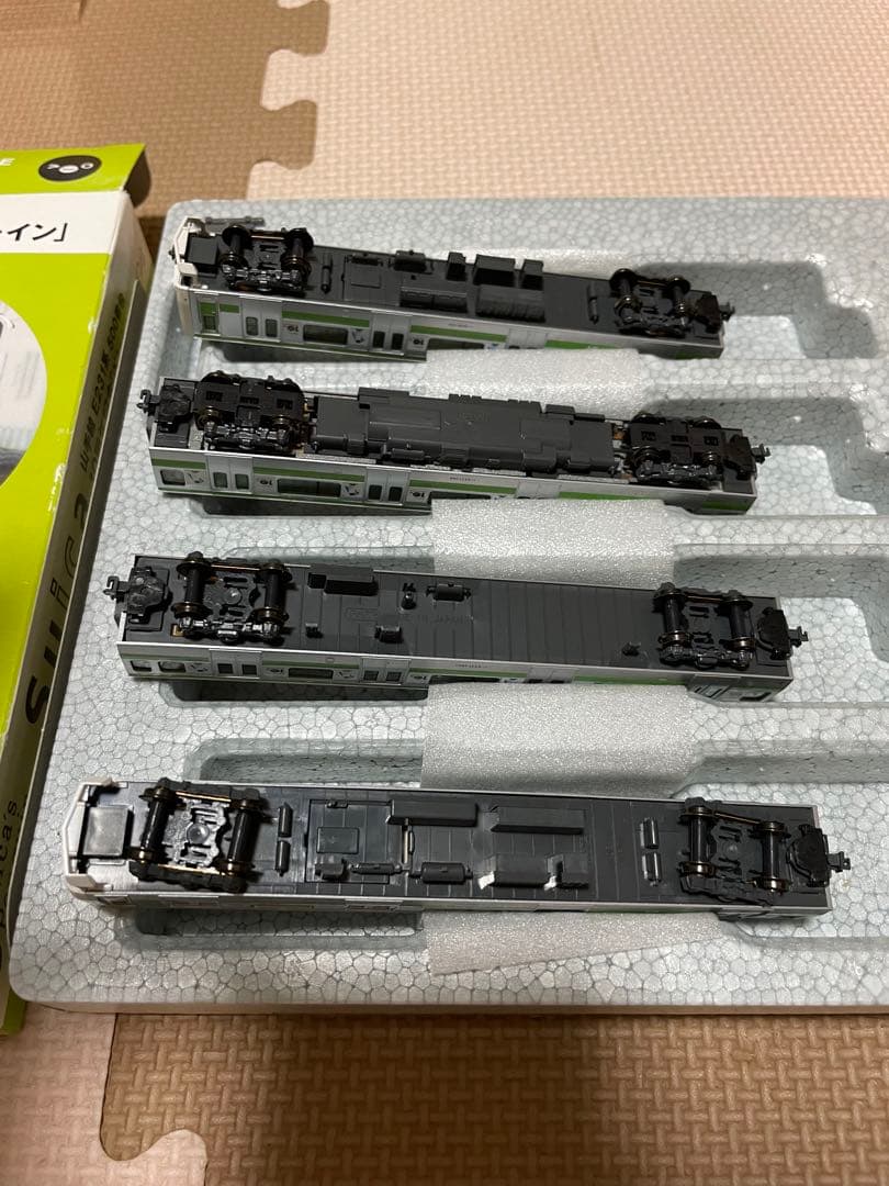 E231系500番台 山手線 Suica10周年記念ペンギントレイン4両セット