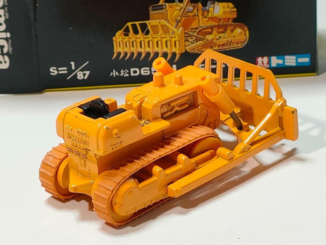 黒箱トミカ 70　小松レーキドーザ　美品　日本製　デッドストック