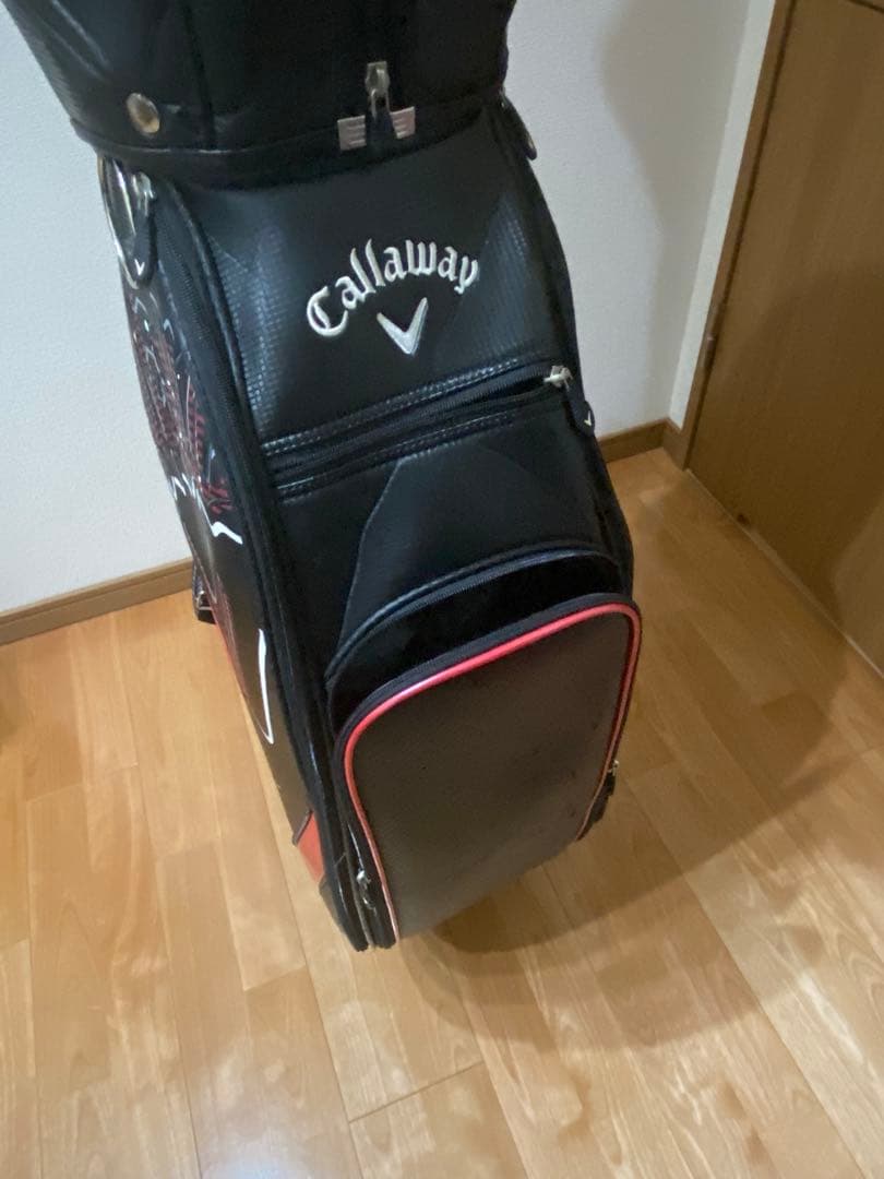 美品　キャロウェイ ゴルフバック　シューズ収納つき