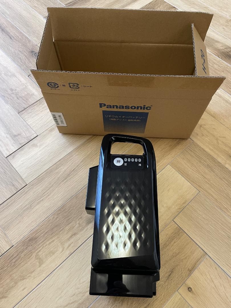 新品　パナソニック　電動自転車バッテリー 12Ah NKY578B02B