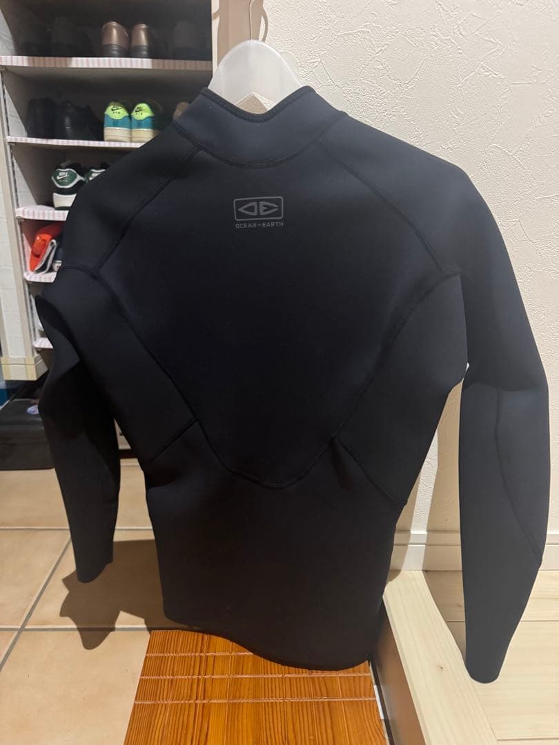 O&E ブラック 長袖 タッパー ウェットスーツ
