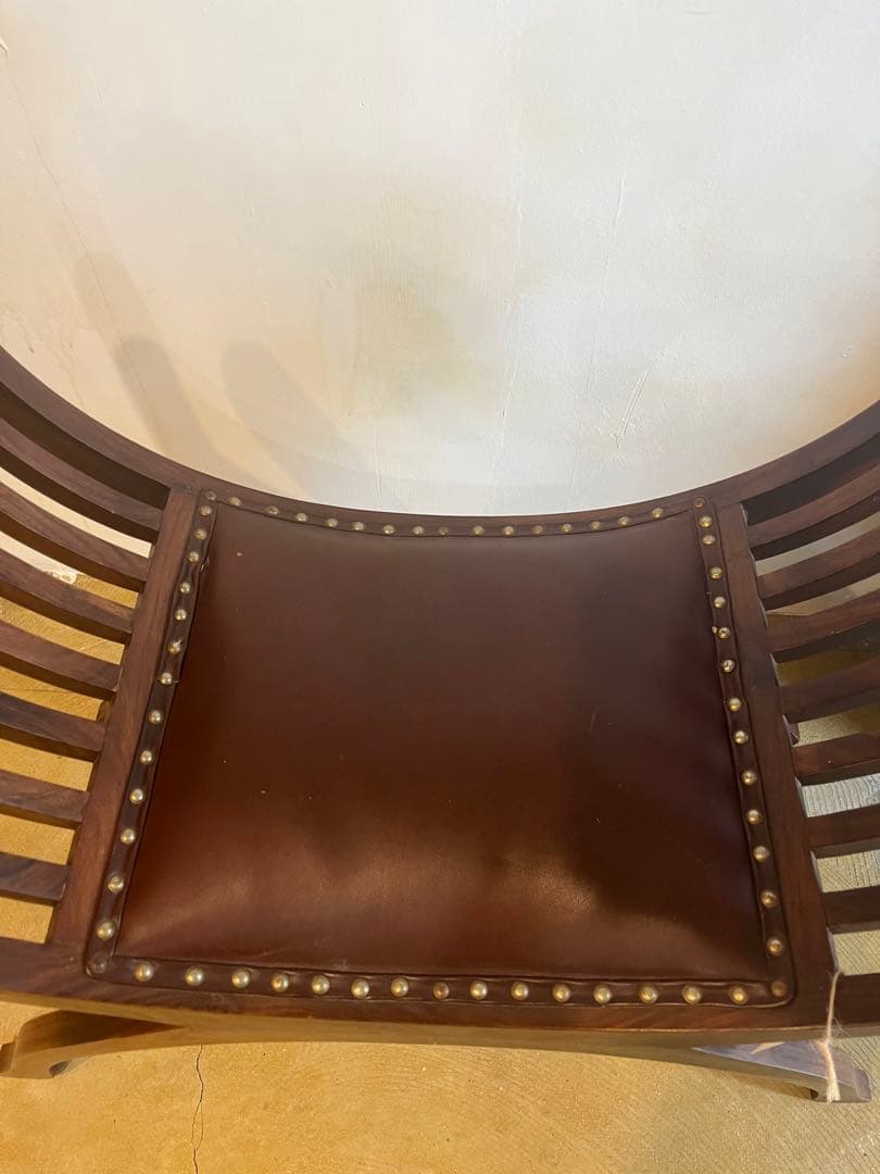 カルティニチェア