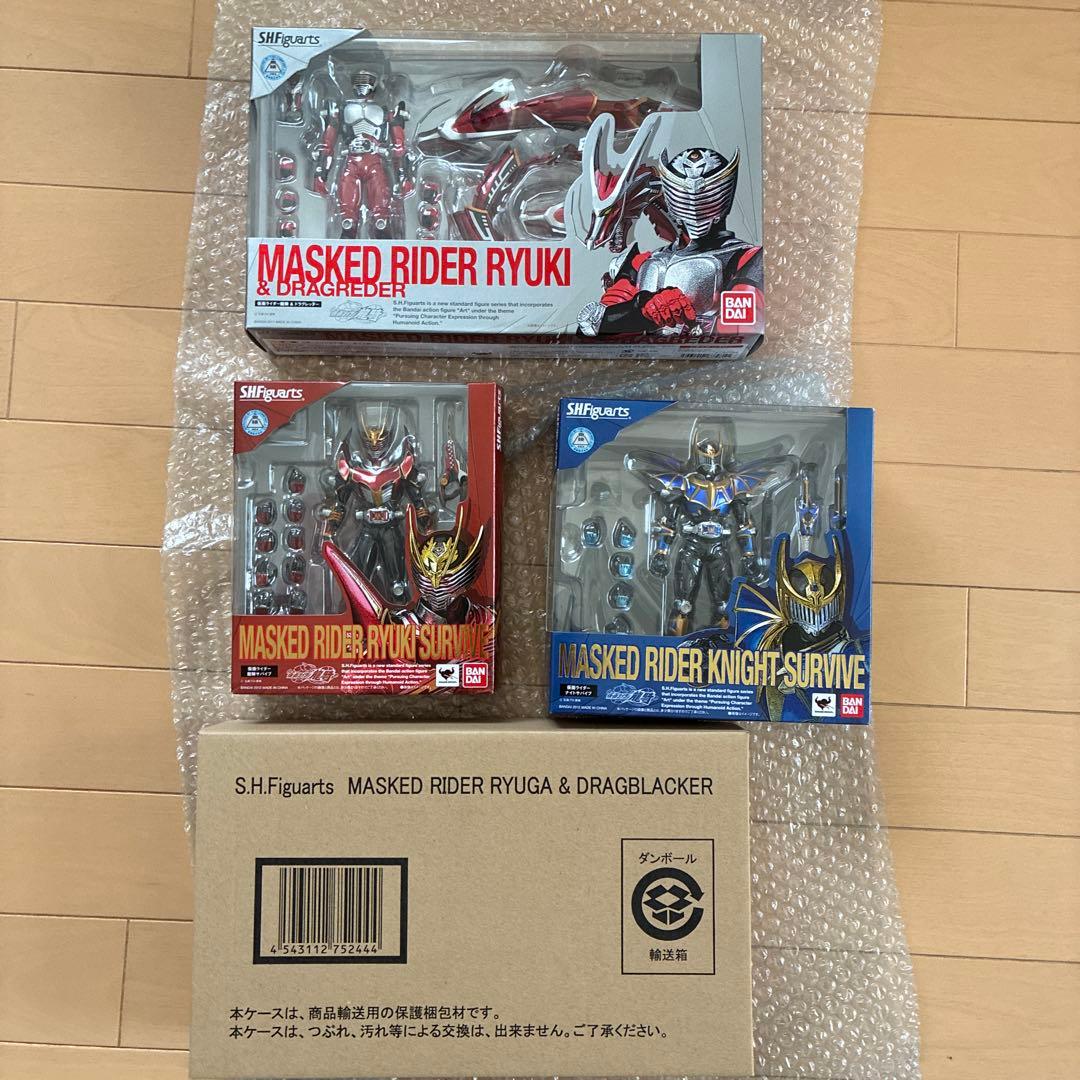 S.H.Figuarts 仮面ライダー龍騎 & ドラグレッダー　4体セット