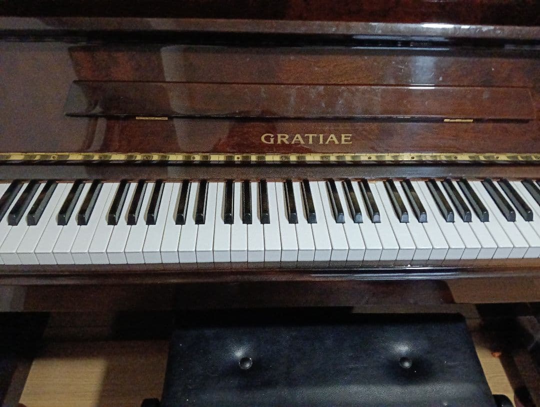 GRATIAE PU-120WSC アップライトピアノ