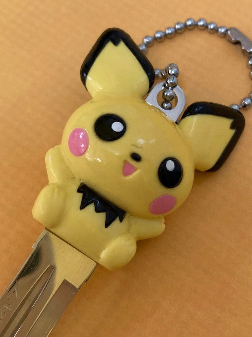 【1本¥6000】きゃらっキー ポケモン ピチュ 自動車のファッションキー