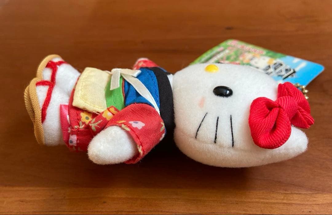 ご当地キティ　熊本　おてもやん　ぬいぐるみ　キーホルダー　レア