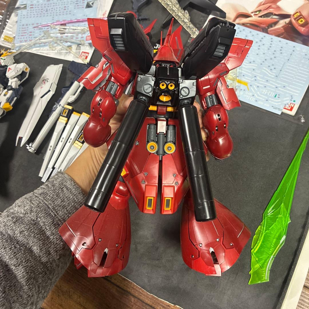 シ*グ様 ガンプラ（説明書付き）ジャンク品　MGνガンダム+サザビー　ver.K