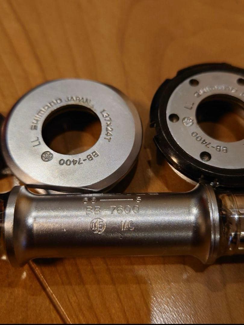 レア希少品!!　DURA-ACE ボトムブラケット 68mm　NJS