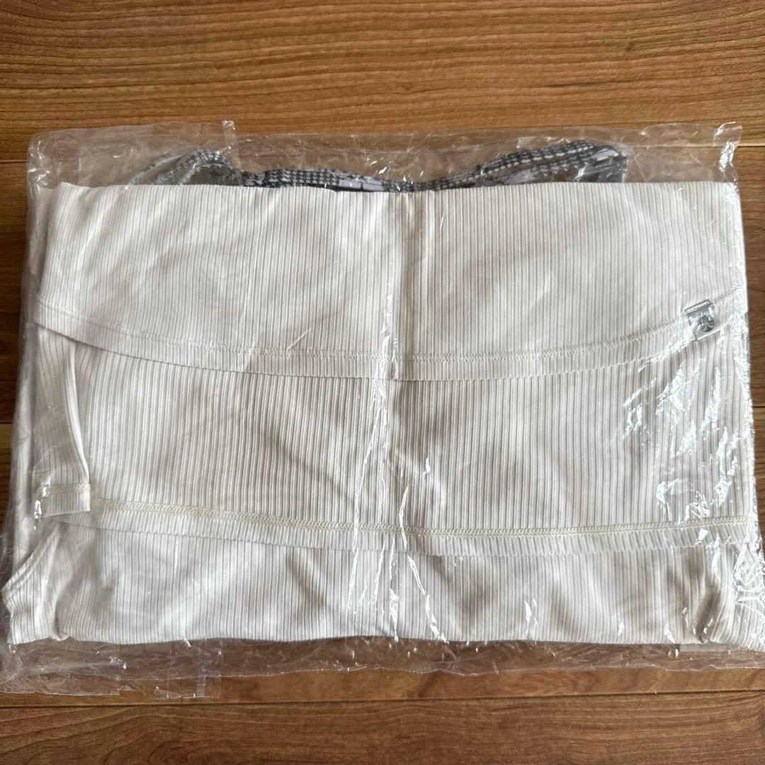 SUKALA LAVA ヨガウェア　Mサイズ【新品未使用】