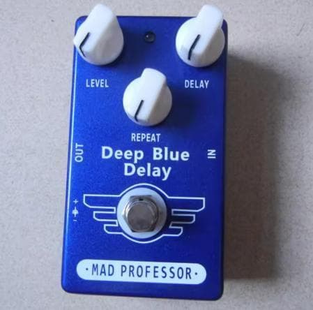 MAD PROFESSOR Deep Blue Delay クローン