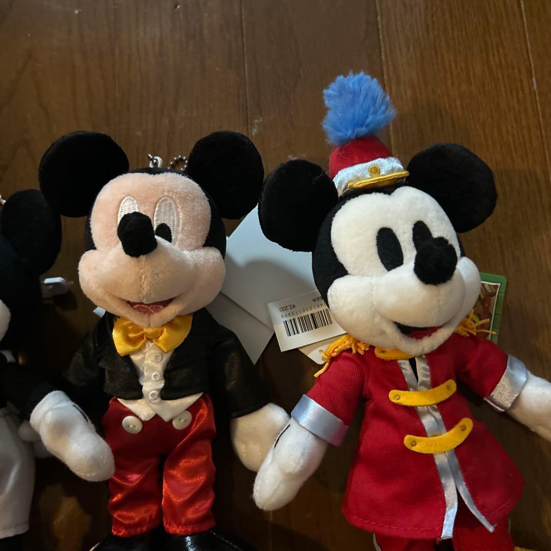 ディズニー ミートミッキー ぬいぐるみバッジ