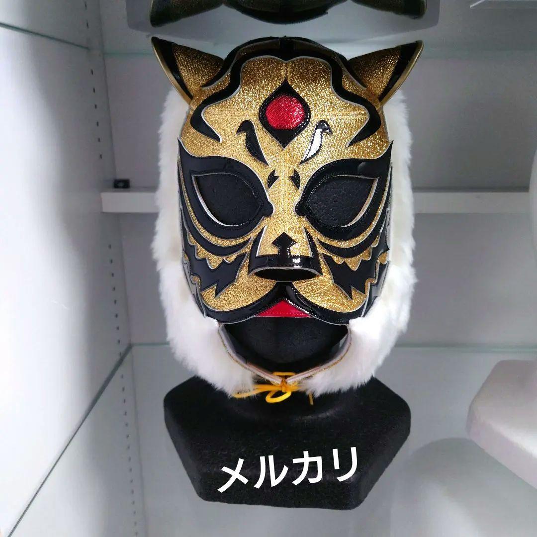 ＹＮ製 2代目タイガーマスクのプロレスマスク メディコムトイ