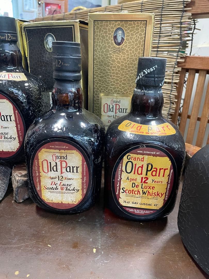 ヴィンテージ　オールドパー　スペリオール　他１２年４本　古酒　大値引きしますね