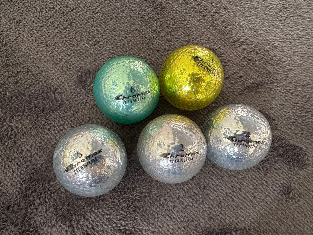 【新品】Chromax TITANIUMゴルフボール100球