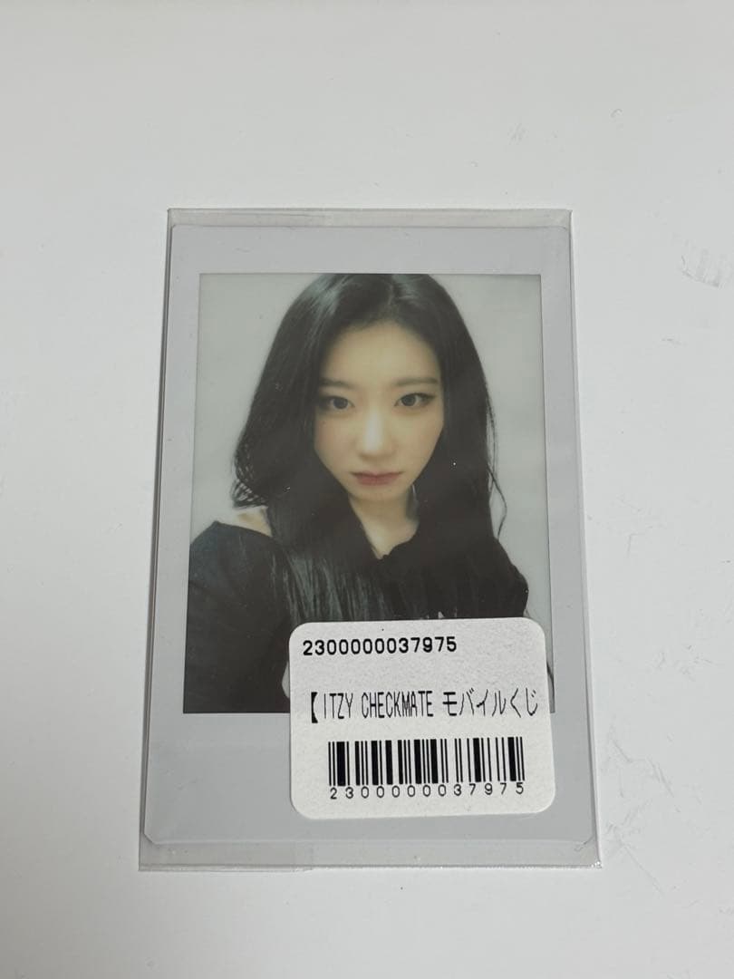 ITZY CHECKMATE モバイルくじ ポラロイド写真
