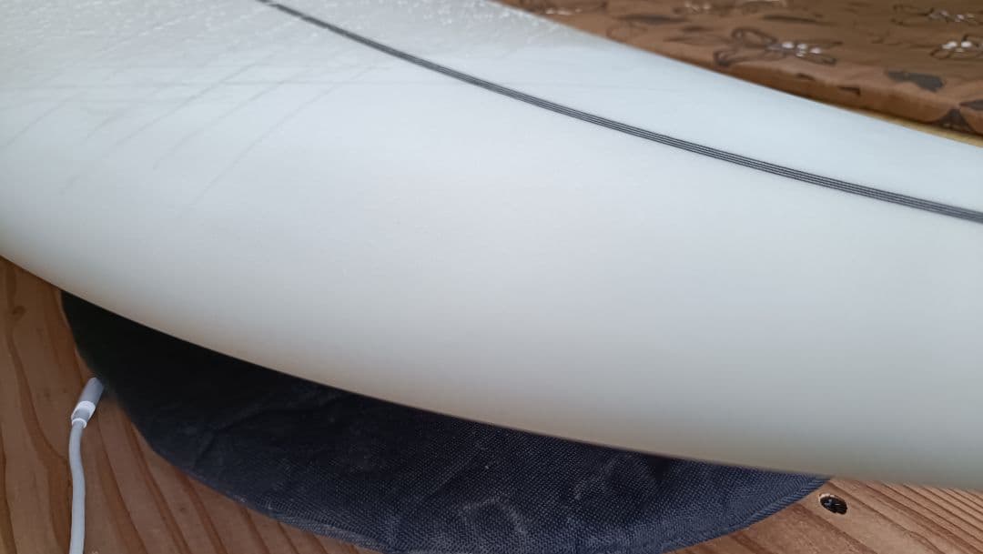 美品　JS MONSTA BOX　6,4 42.4l　湘南にて受け渡し可能