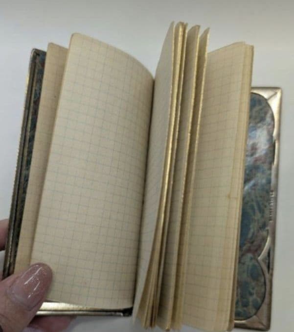 ヴィンテージ シルバーカバーメモ帳