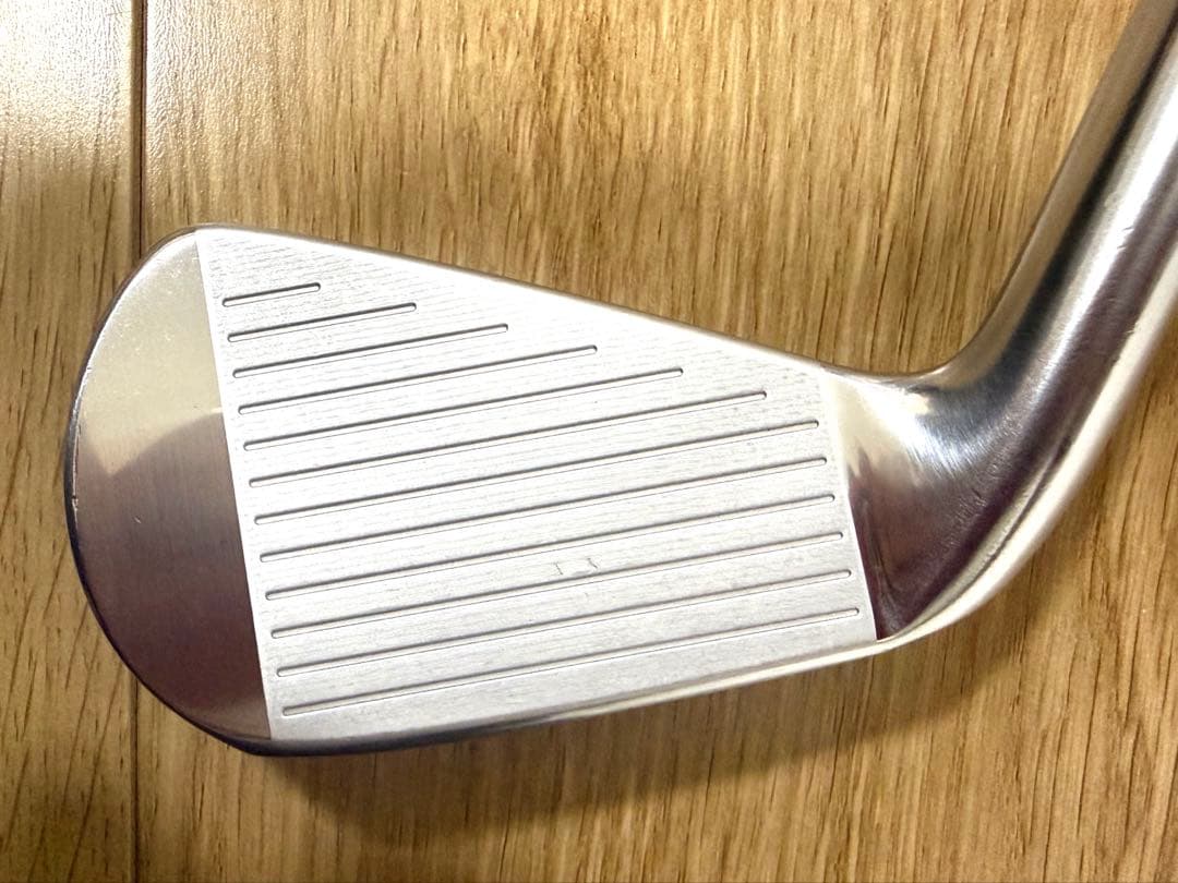 スリクソンZ745 4番アイアン単品　美品