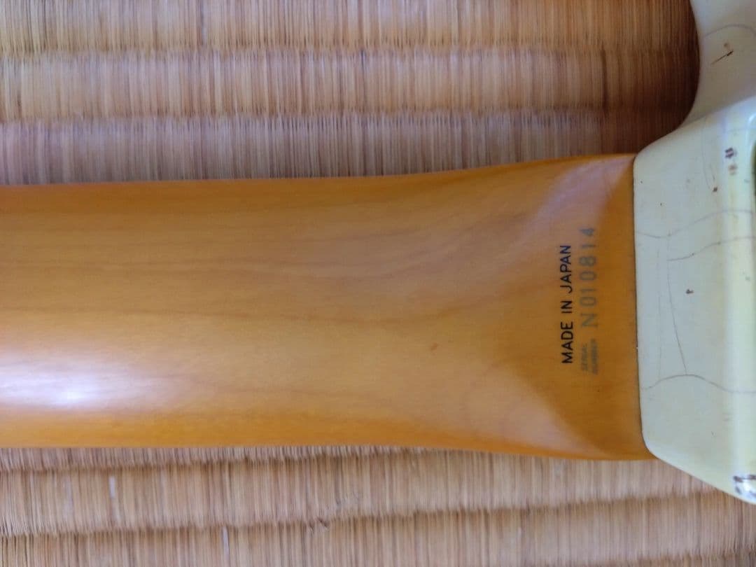 価格交渉ご自由に!ストラトキャスター　レリック　ホワイト