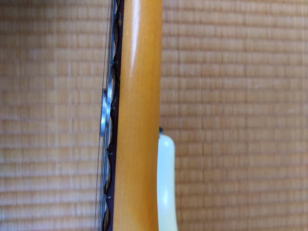 価格交渉ご自由に!ストラトキャスター　レリック　ホワイト