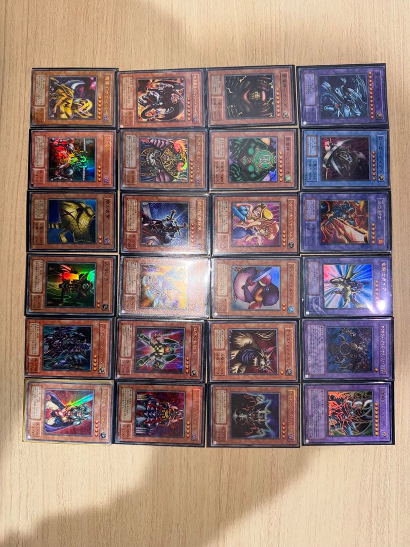 【オークション】遊戯王カードまとめ売り ブラマジレリーフ含むキラ多数131枚