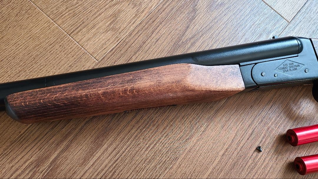 ジャンク 華山マッドマックスダブルバレルショットガンシェル２個付きエアガン18禁