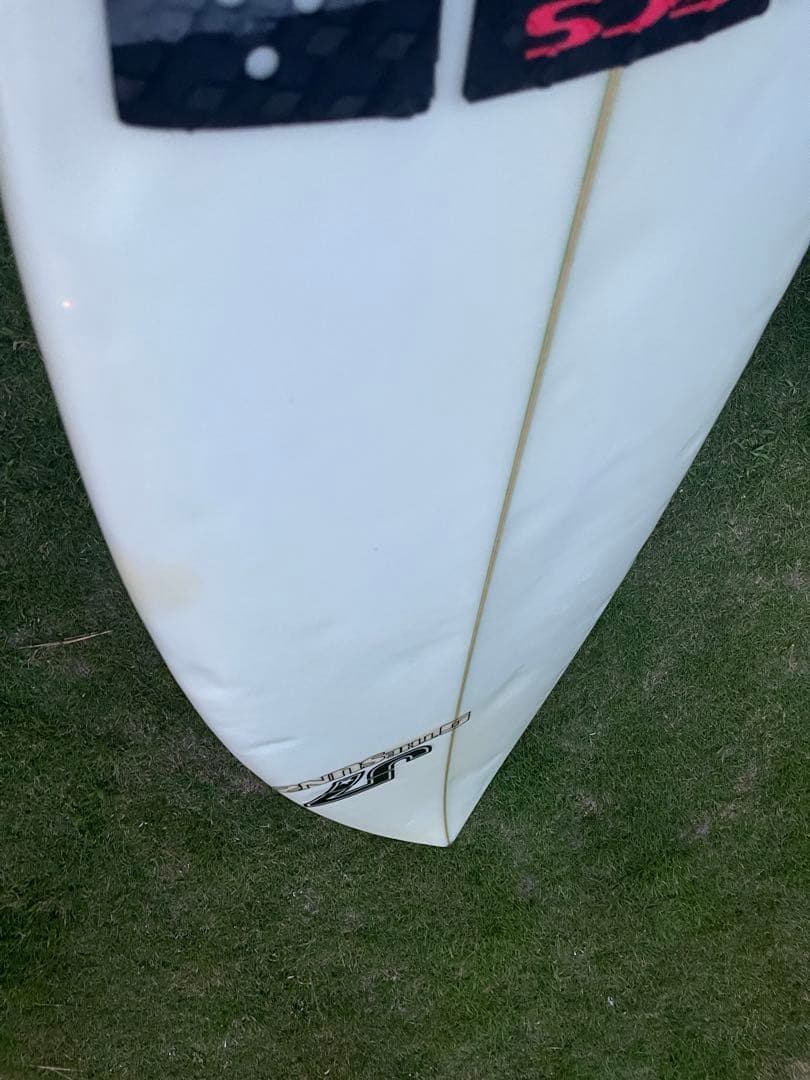 5'8サーフボード The suns(手渡し希望)