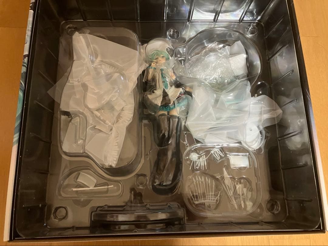 初音ミク16th フィギュア 開封品