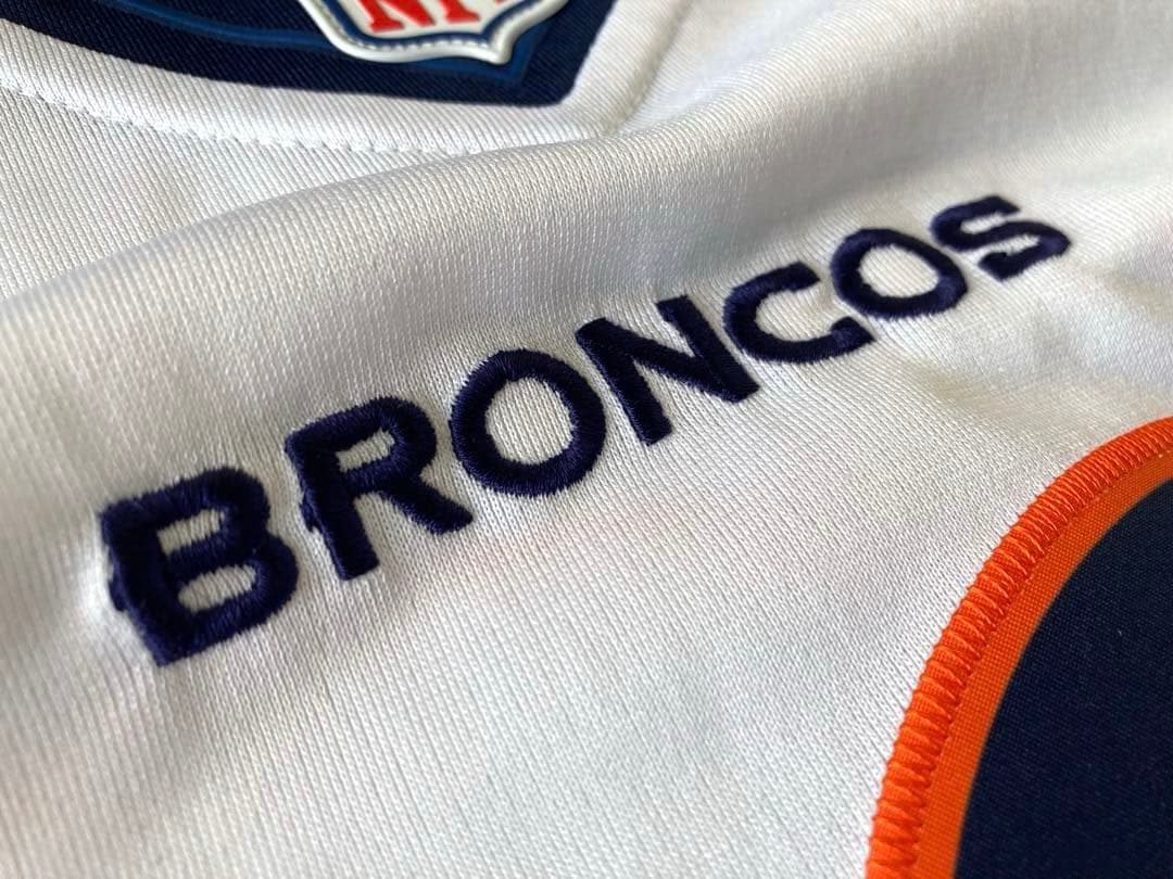 《NIKE NFL》ブロンコス　マニング　アメフト ゲームシャツ　新品未使用　S