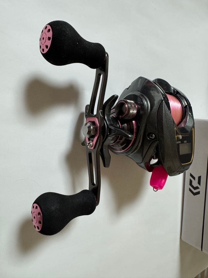 紅牙 X IC リール 黒/ピンク