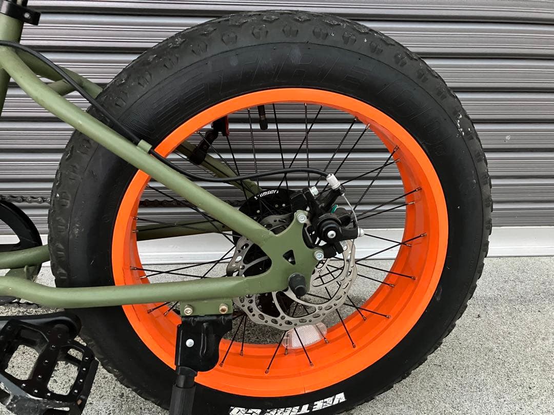 ブロンクス　20インチ　ファットバイク　7段変速