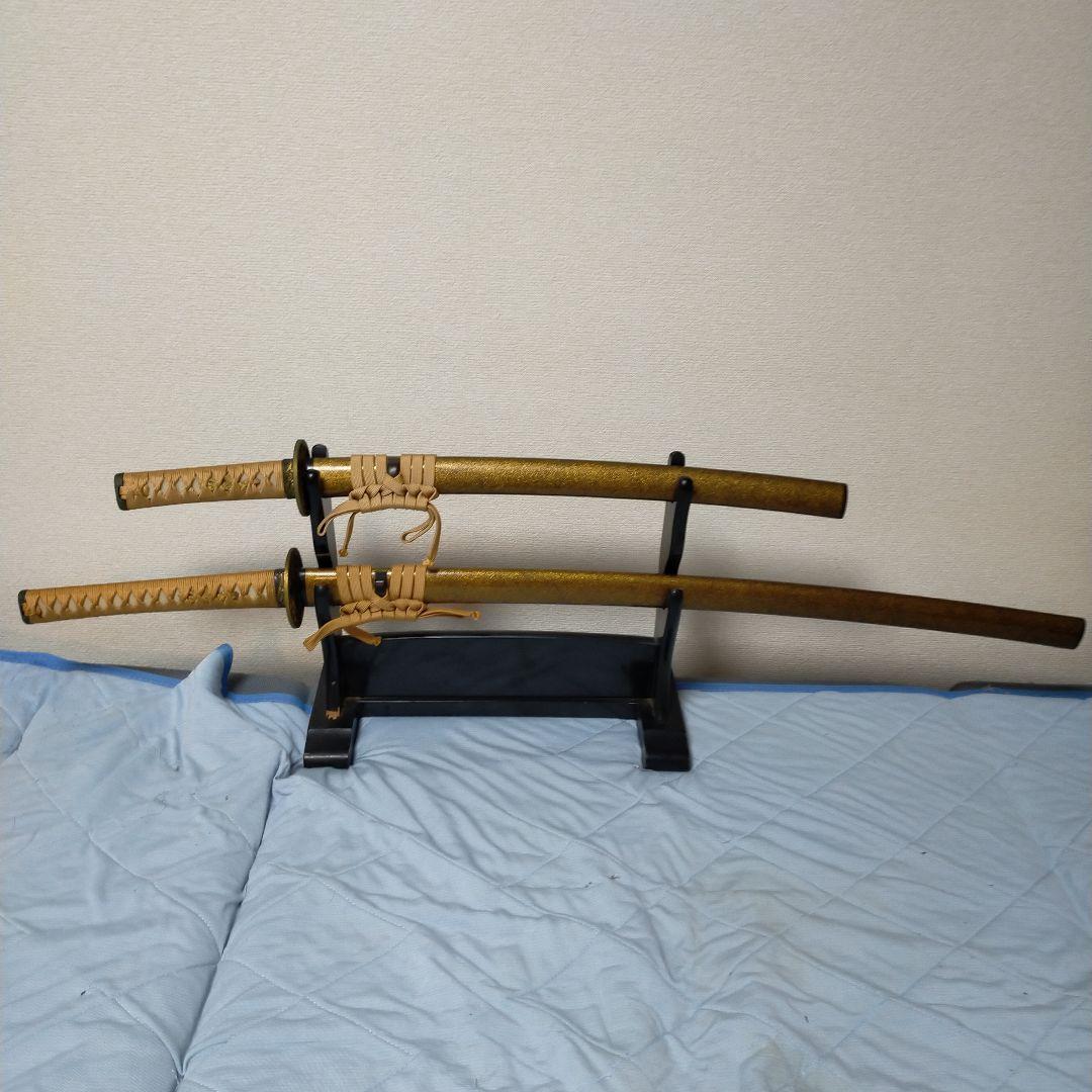 居合刀　模造刀　日本刀　刀剣　鮫皮 透かし鍔　大小二本　刃紋