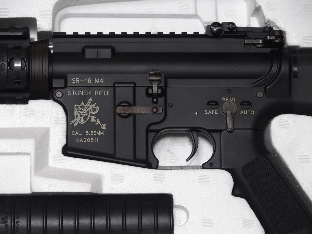東京マルイ KNIGHT'S SR-16 M4 カービン 電動ガン ナイツ