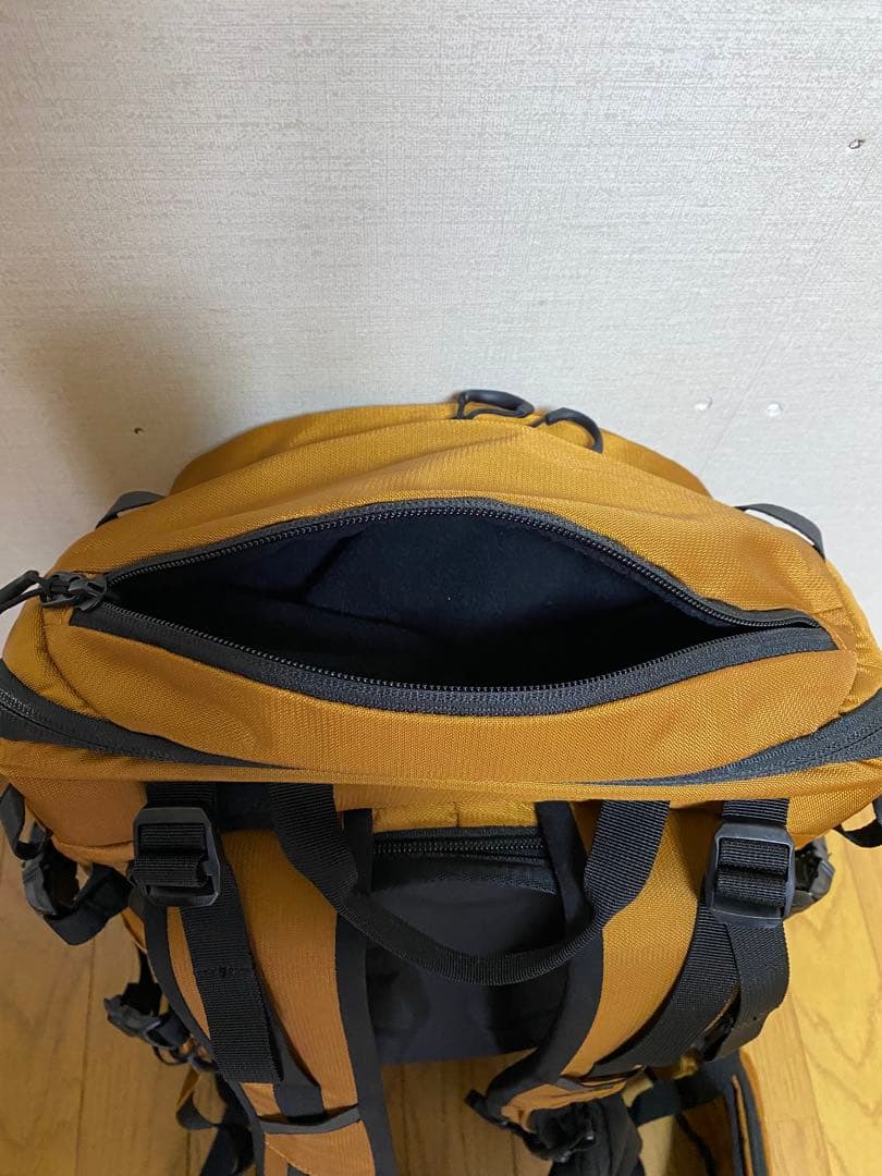 20 THE NORTH FACE CUCATCH 35 バックパック