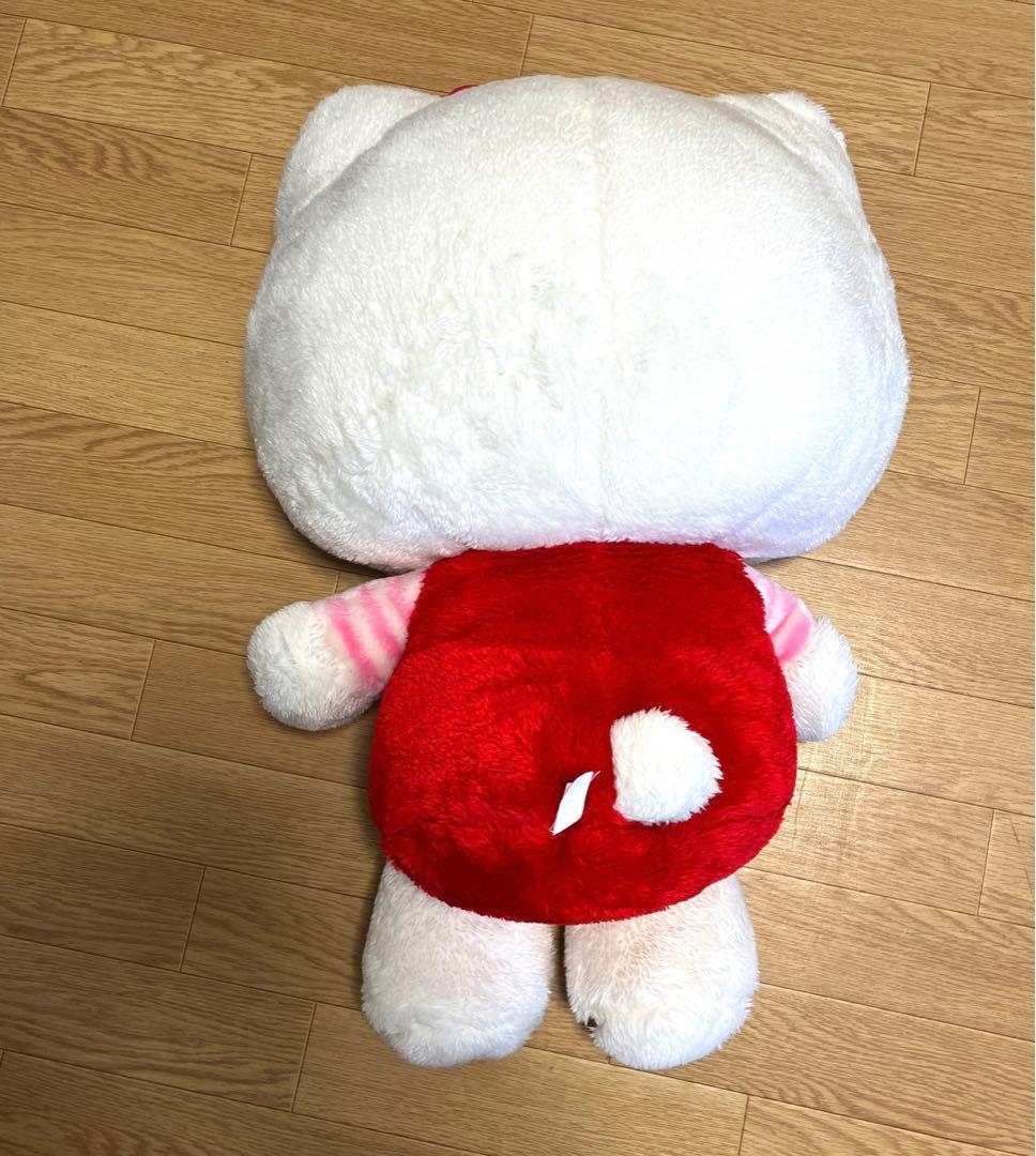 ハローキティ　大きめぬいぐるみ