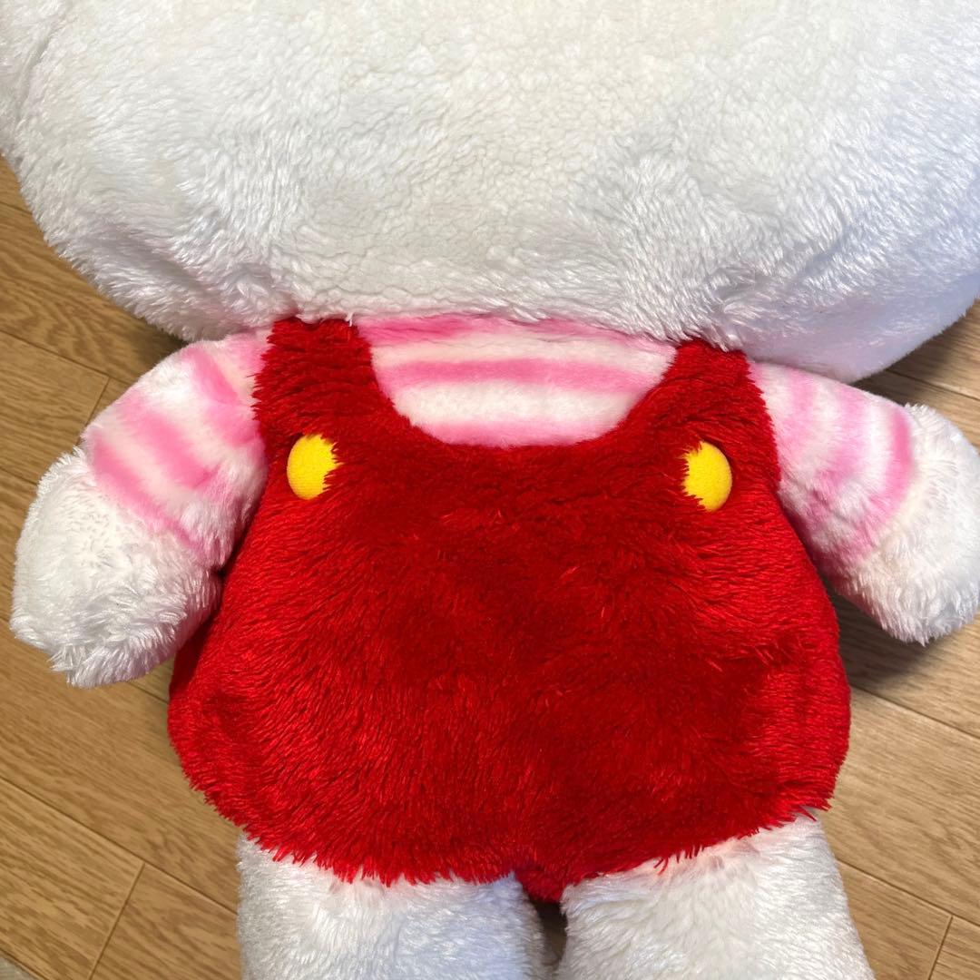 ハローキティ　大きめぬいぐるみ