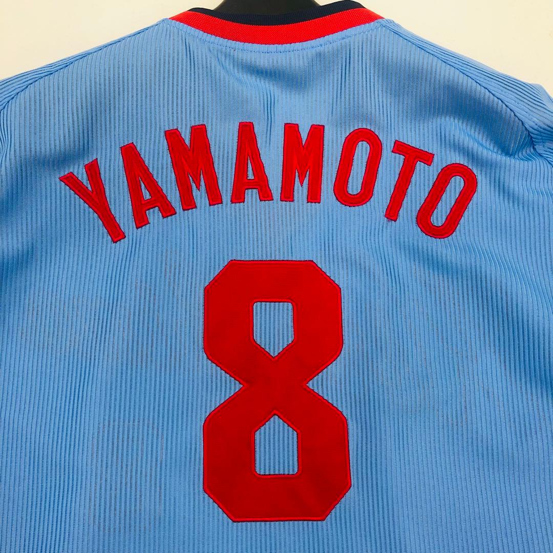 広島東洋カープ　復刻ユニフォーム　山本浩二 美品！