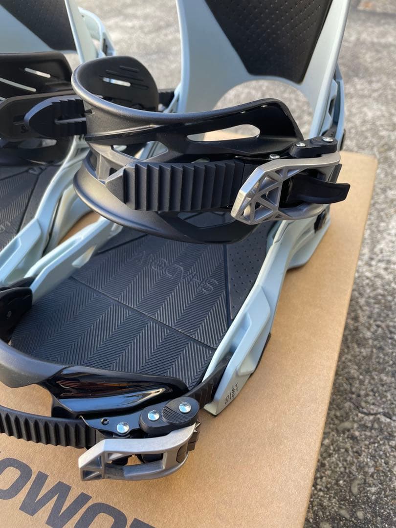 SALOMON DISTRICT STERLING BLUE （S）保証あり