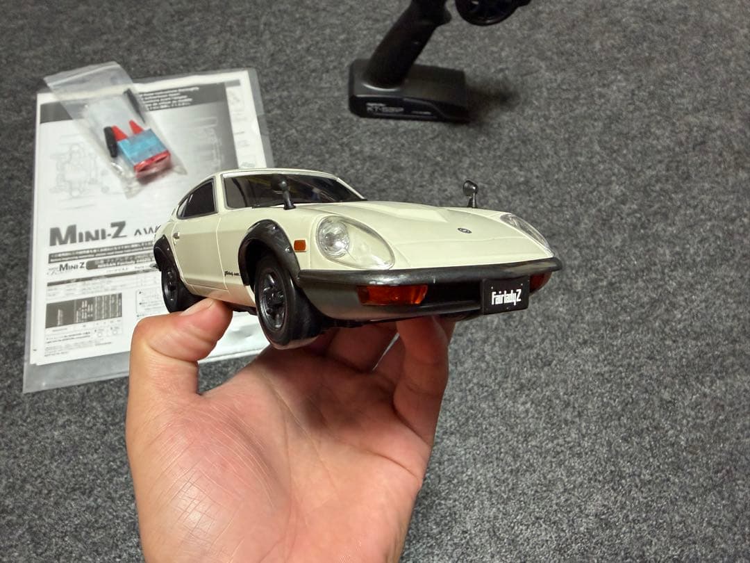 Mini-z 日産フェアレディz 240zg ホワイト